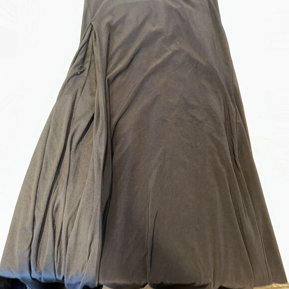 La Femme Black Spaghetti Shoulder Stretch Gown Size 6. NWOT. 14 - Picture 8 of 13